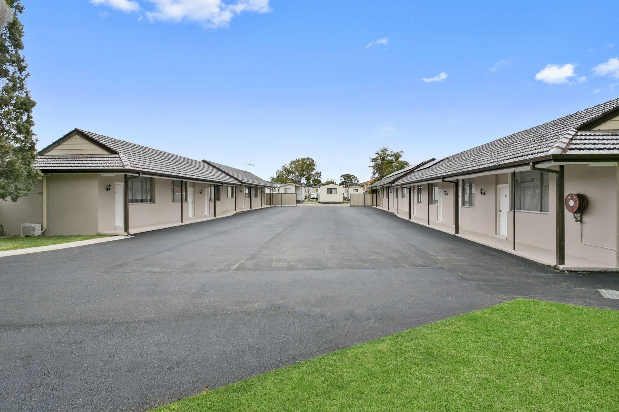 Australian Community Villages Банкстаун Экстерьер фото